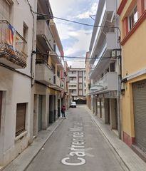 Pis  Carrer de manuel tomàs. Vilanova i la geltrú ( barcelona) "okupado" (no se puede visitar