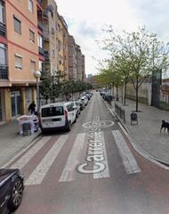 Pis  Carrer garrofers. L'hospitalet de llobregat (barcelona). "okupado" (no se puede vi