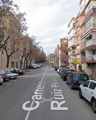 Pis  Carrer de pablo ruiz picasso. Santa perpetua de mogoda (barcelona). "okupado" (no se puede vis