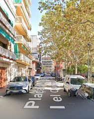 Pis a Carrer Montcada