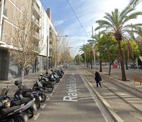 Pis  Rambla de la mina. Sant adrià de besos (barcelona). sin posesión “ocupado” (no se p