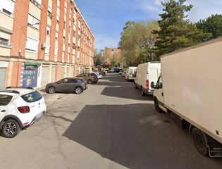 Piso  Plaça d'ibèria. Terrassa (barcelona). "okupado" (no se puede visitar ni hipoteca