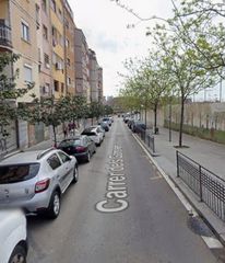 Pis  Carrer garrofers. L'hospitalet de llobregat (barcelona). "okupado" (no se puede vi