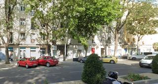 Pis  Paseo de las delicias. Madrid. "okupado" (no se puede visitar ni hipotecar)