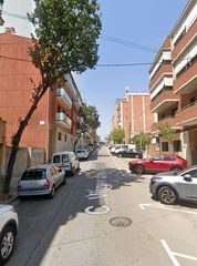 Pis  Carrer verge de montserrat. Ripollet (barcelona). sin posesión “ocupado” (no se puede visita