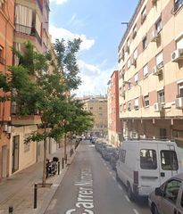 Pis  Carrer numància. L'hospitalet de llobregat (barcelona). "okupado" (no se puede vi