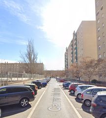 Pis  Carrer dels aprestadors. Sabadell (barcelona). "okupado" (no se puede visitar ni hipoteca