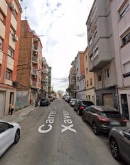 Pis  Carrer sant francesc xavier. L'hospitalet de llobregat (barcelona). "okupado" (no se puede vi