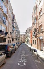 Piso  Carrer del pasteral. Sabadell (barcelona). "okupado" (no se puede visitar ni hipoteca