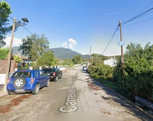 Chalet  Carrer de les sureres. Riells i viabrea (girona). sin posesión “ocupado” (no se puede v