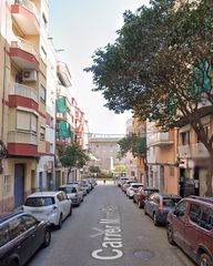 Pis  Carrer mont-ras. L'hospitalet de llobregat (barcelona). "okupado" (no se puede vi