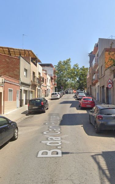 Foto 9c56c8a9-48db-430e-80e0-69ed99e81355. Casa a Can Puiggener Sabadell