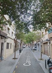 Pis  Carrer de atlàntida. L'hospitalet de llobregat (barcelona). sin posesión “ocupado” (n