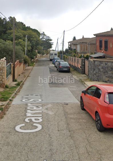 Foto d2a1f651-0d47-43d7-8650-2a0e02dae403. Chalet (barcelona). "okupado" (no se puede visitar ni hipotecar). en Pineda de Mar