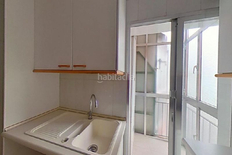 Foto 079b5061-35cc-4ee1-b1ff-1812913081df. Flat in Vista Alegre Madrid