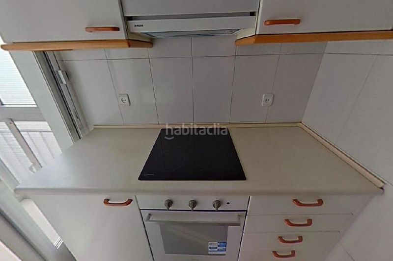 Foto 9544cabb-b1bb-473b-92fe-feb9d7159a08. Flat in Vista Alegre Madrid