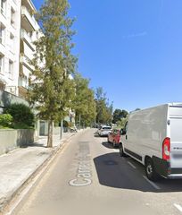 Pis  Carrer de montserrat roig. Gavá (barcelona). "okupado" (no se puede visitar ni hipotecar).