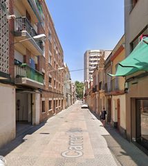 Pis  Carrer nou. Sant boi de llobregat (barcelona). "okupado" (no se puede visita