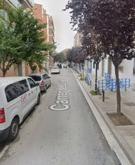 Flat  Carrer del canigó. Badalona (barcelona). "okupado" (no se puede visitar ni hipoteca