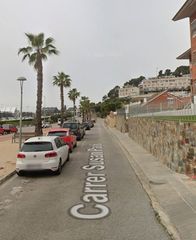Pis  Carrer susan park. Santa susanna (barcelona). sin posesión “ocupado” (no se puede v