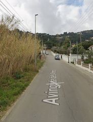Chalet  Avinguda dels arbres. Palafolls (barcelona). "okupado" (no se puede visitar ni hipotec