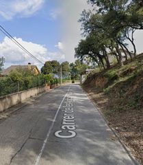 Chalet  Carrer de les agudes. Vallgorguina (barcelona). "okupado" (no se puede visitar ni hipo