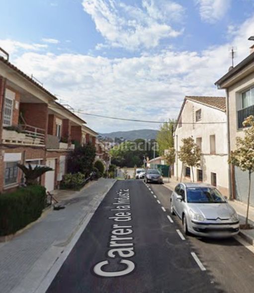 Foto 5bf82ce8-8192-4f7f-bcf7-eeaef820fbd9. Casa adossada a Martorelles