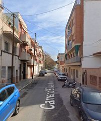 Pis  Carrer d'eliseu meifren. Badalona (barcelona). "okupado" (no se puede visitar ni hipoteca