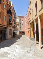 House  Carrer de jaume i. Sant boi de llobregat (barcelona). "okupado" (no se puede visita