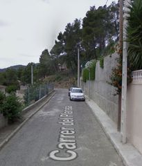 Chalet  Carrer del planeta. Corbera de llobregat (barcelona). "okupado" (no se puede visitar