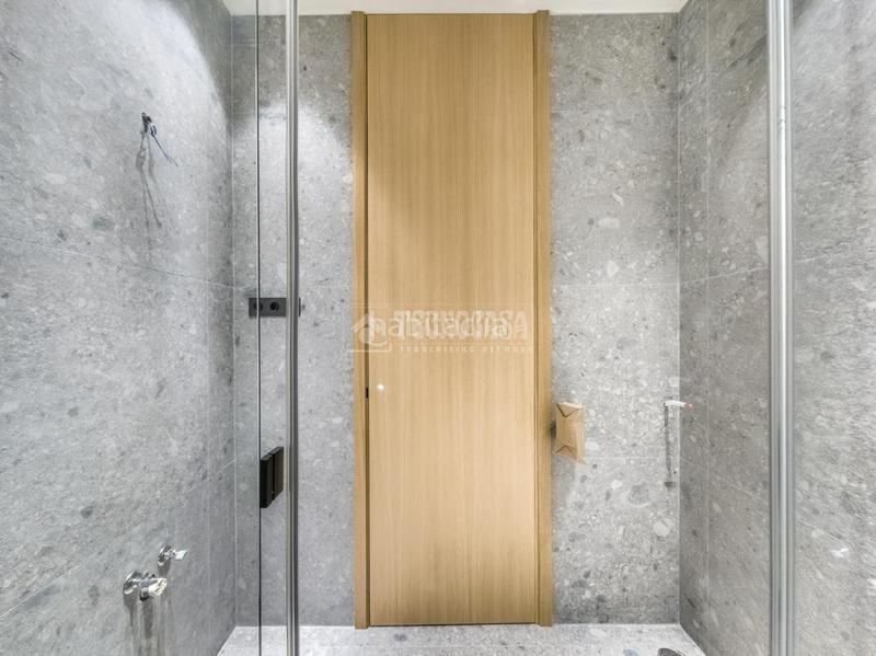 Foto 3e1a6fab-ce40-47c4-b700-9c48312b6088. Appartamento con riscaldamento parcheggio in Gaztambide Madrid