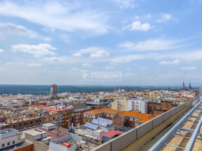 Foto 487f3678-abbd-4607-8293-75b19d53ac23. Pis amb calefacció aparcament piscina a Universidad-Malasaña Madrid