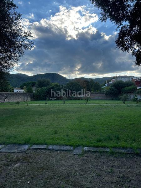 Foto 230d2f45-fe56-4657-9f11-41e62ba8713c. Casa adosada edificio , para reformar, con vistas y jardín privado en Santa Coloma de Farners