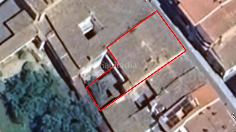 Foto 958be38d-53d5-4739-ba2d-c4fb60531e08. Casa adosada edificio , para reformar, con vistas y jardín privado en Santa Coloma de Farners