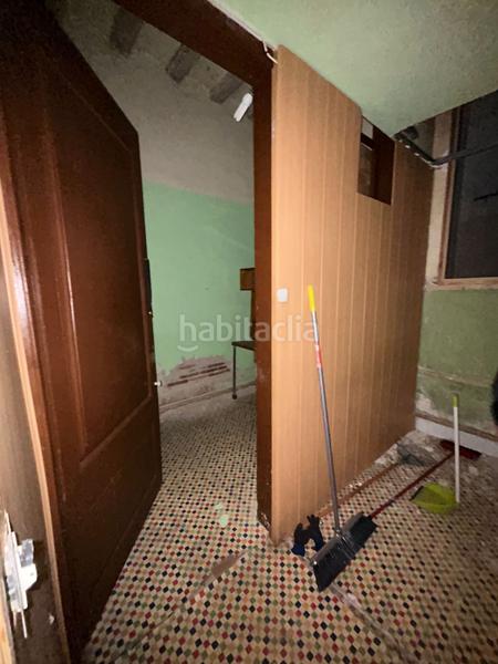 Foto b94a287a-3b52-439e-b12a-5d141ebd4486. Casa adosada edificio , para reformar, con vistas y jardín privado en Santa Coloma de Farners