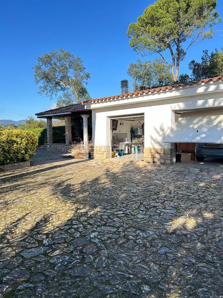 Foto b76288ee-599c-4f41-a3af-9a9d8fdbed31. Casa amb calefacció piscina a Santa Coloma de Farners