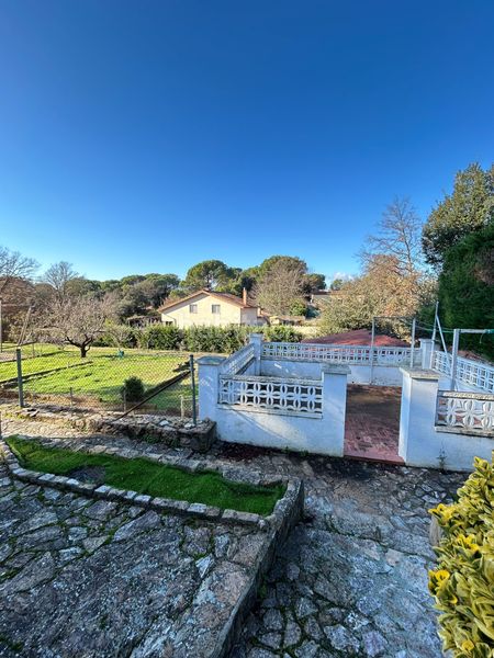Foto eef5ff67-04bc-43ba-a8ea-2df886b9ffbe. Casa amb calefacció piscina a Santa Coloma de Farners