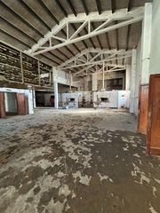 Nau industrial a Santa Coloma de Farners. Nave de 600 m en el centro de santa coloma de farners  gran pote