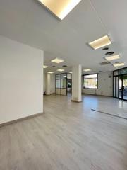 Rent Business premise in Santa Coloma de Farners. Local comercial en santa coloma de farners