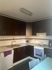 Flat in Pabellón - Estación - El Corte Inglés. Piso de 3 dormitorios al lado  del pabellón y auditorio de el ej