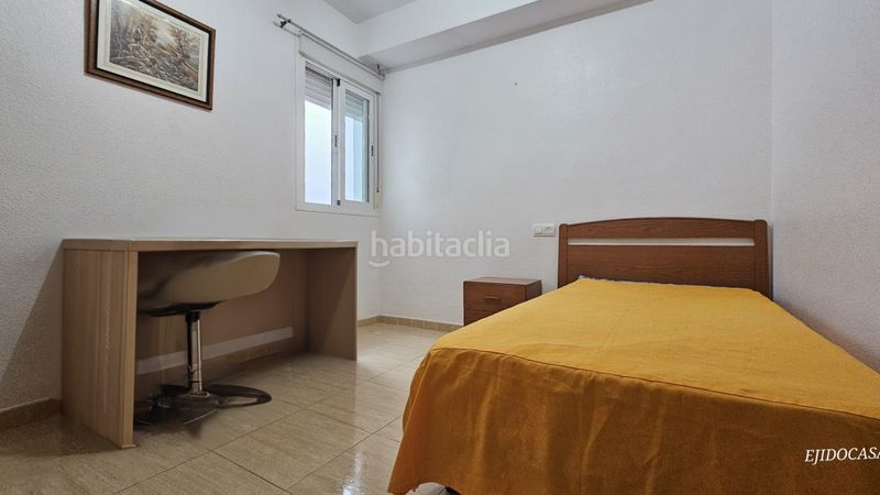 Foto 6f0212e2-7ac3-4f90-8e9c-94787cee47c7. Pis a Pabellón - Estación - El Corte Inglés Ejido (El)