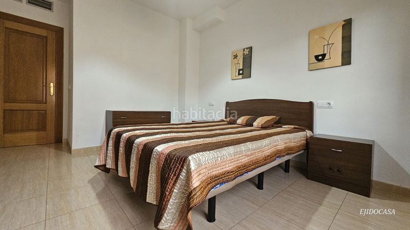 Foto c6b85fca-3c38-444b-a7aa-7173ee9fad01. Pis a Pabellón - Estación - El Corte Inglés Ejido (El)