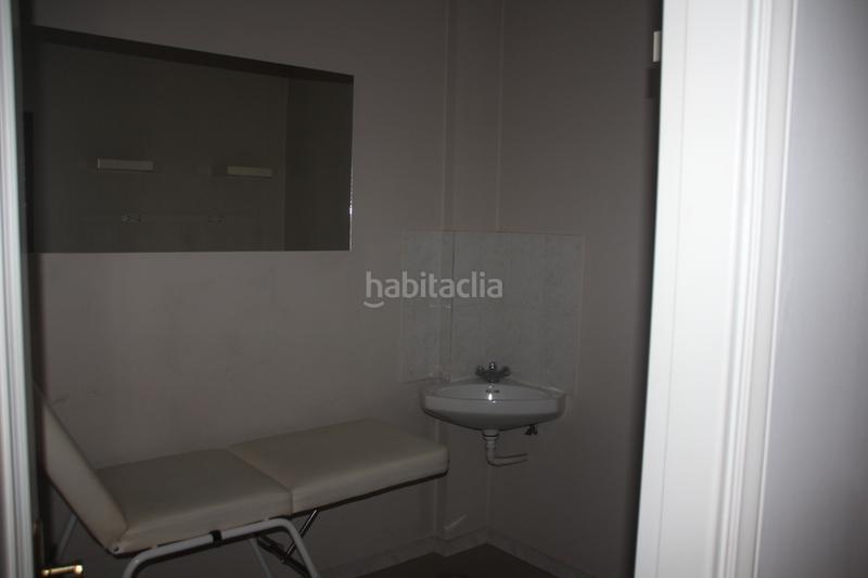 Foto 0be1b398-d471-40e6-ba9f-103e85f0007e. Lloguer local comercial a Pontecesures