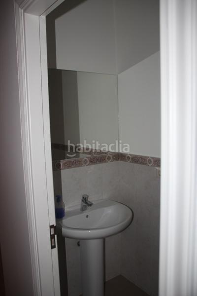 Foto af8103f3-fba8-49b5-ab5d-d4d3c3631d0b. Lloguer local comercial a Pontecesures