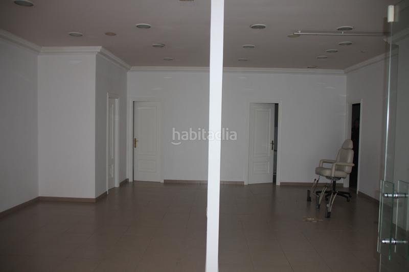 Foto f7861474-73fa-4d43-a0d0-da0f3f2a66db. Lloguer local comercial a Pontecesures