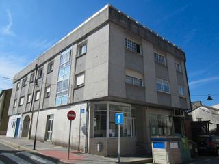 Local commercial  Rúa portarraxoi. Se vende bajo, en puentecesures, pontevedra