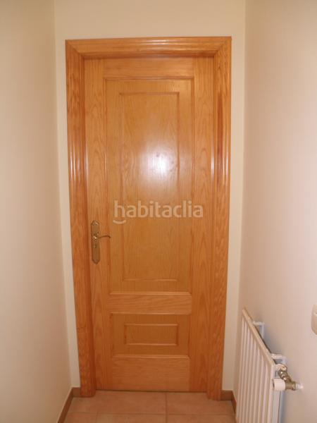 Foto 16b3a0e5-3815-4d57-97df-369fda0ab630. Planta baixa amb calefacció a Dodro