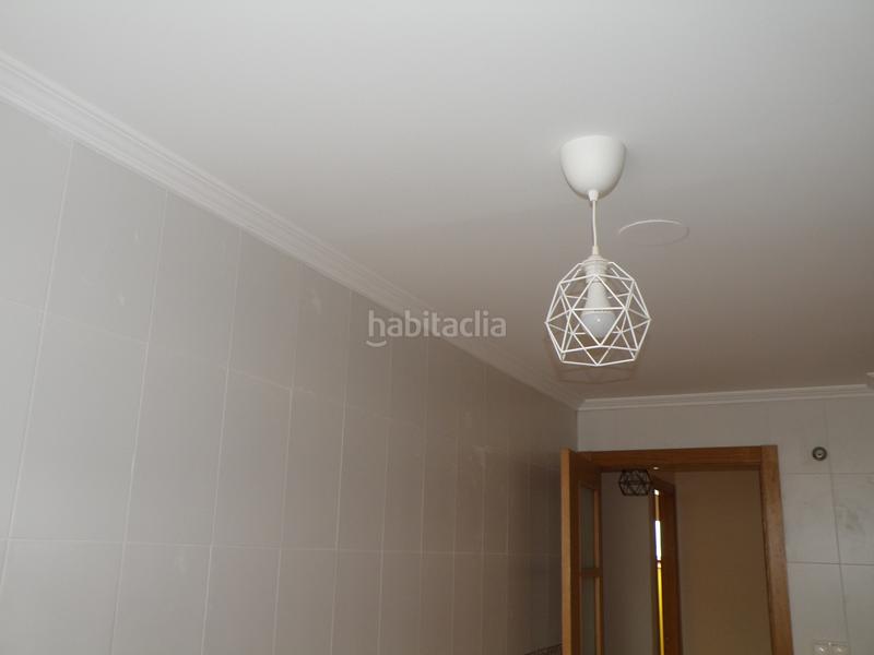 Foto 36768f2b-6862-4d17-ae60-ebaa270527d2. Planta baixa amb calefacció a Dodro