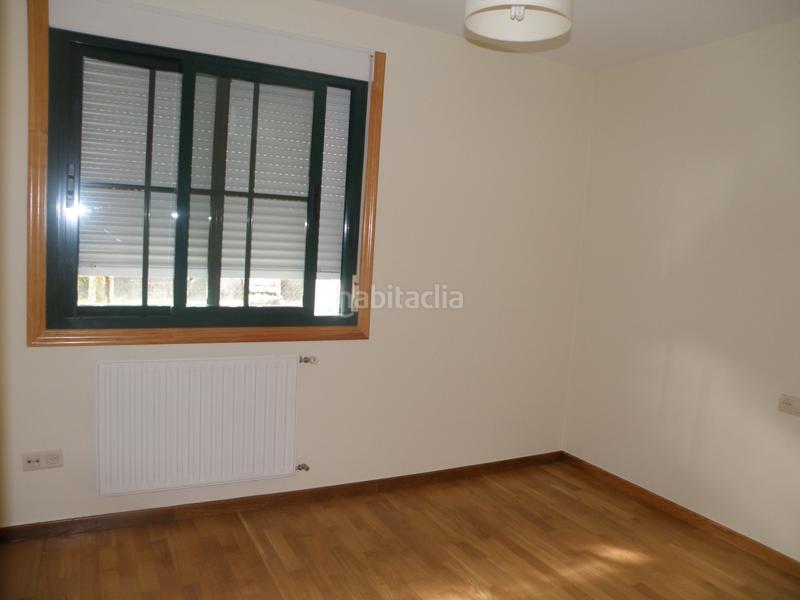 Foto b5625f6c-6dae-4975-a22f-a6dd70d84ead. Planta baixa amb calefacció a Dodro