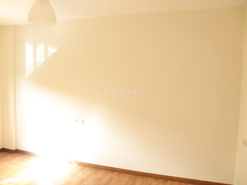 Foto e62dbb46-6456-4948-8ba3-3567e2696914. Planta baixa amb calefacció a Dodro